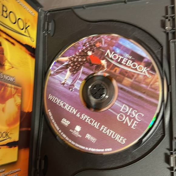 The Notebook DVD - Picture 2 of 2